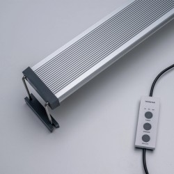 Twinstar Light 45B Serie III (2026) – Plafoniera LED RGBW per acquari d’acqua dolce di 45-55cm | Controller incluso e regolabile